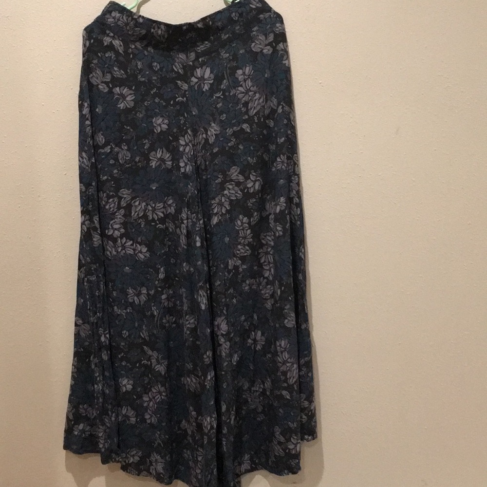 Free People boho wide-leg floral print pants.